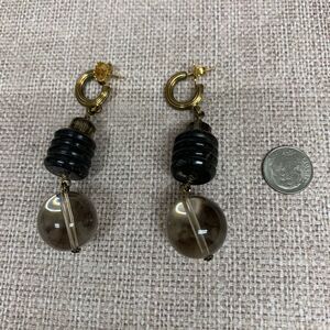 VTG Gold‎ Black Bead Crystal Glass Ball Earrings